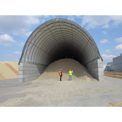 Túnel de 10x20x5m de alto sobre murete de hormigón