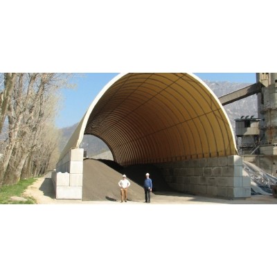 Túnel de 12x12x6,45m de alto sobre suelo de hormigón