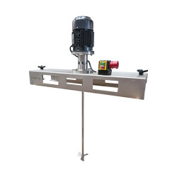 Agitateurs pour IBC - 1500 tours par minute et 0,75 kW