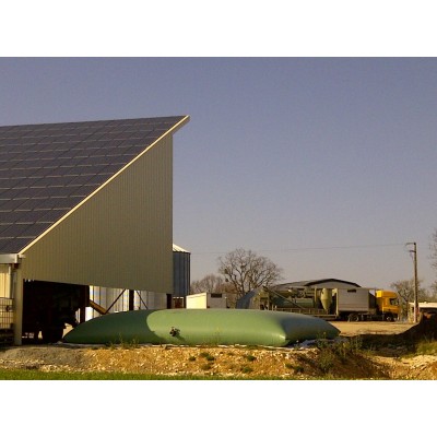 Cisterna recuperación agua de lluvia color crema o verde de 3m3 con equipos estándar (ver catálogo)